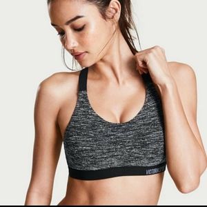 Victoria Sport Lightweight Padded Sports Bra 34C